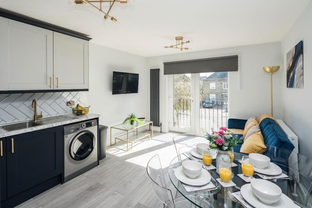 Smart Living Sophisticated Style - Photo Id Required Appartamento